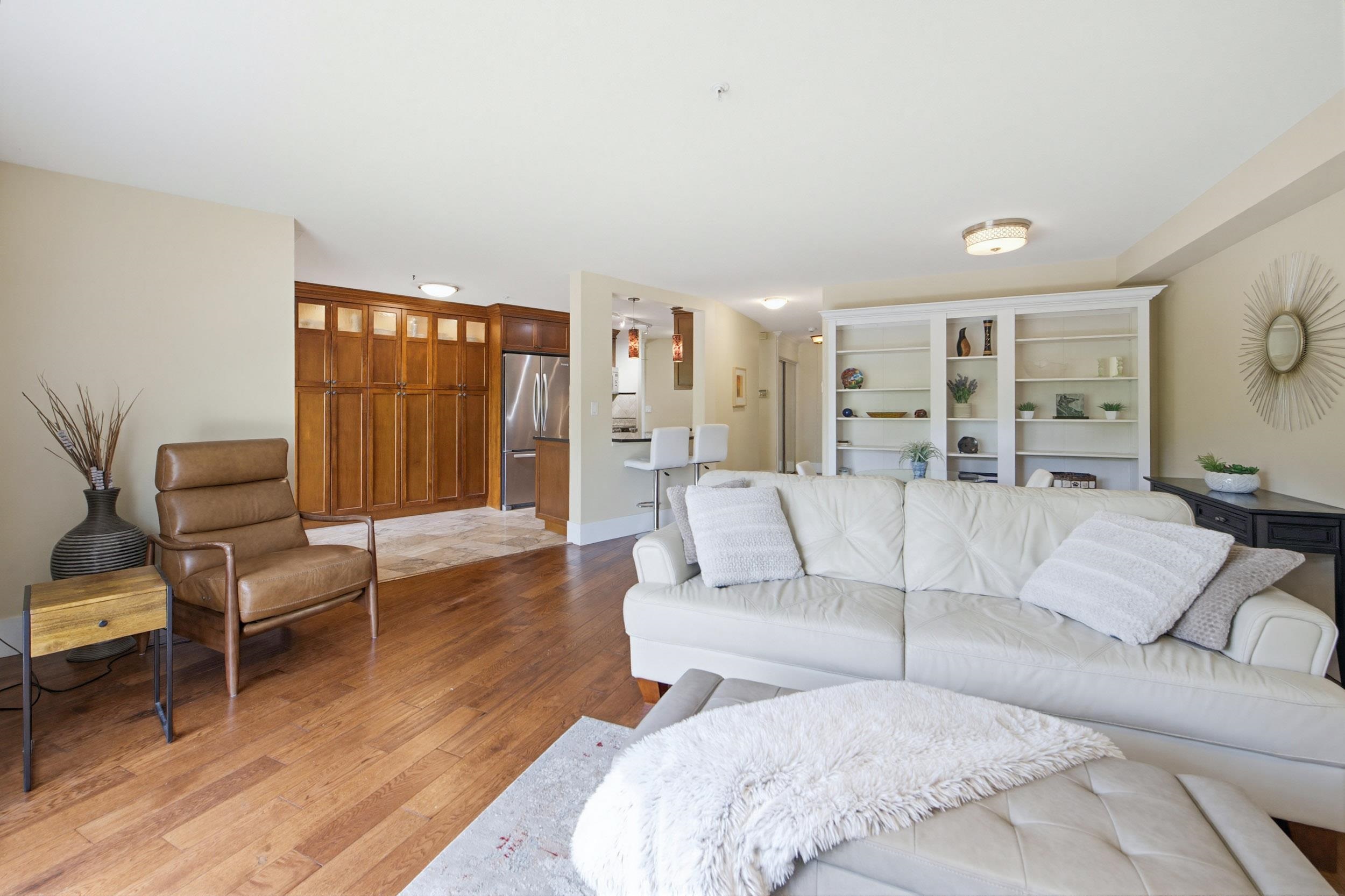 Additional image 3 of 305-15150 29a Avenue, Surrey, BC, V4P 3B1