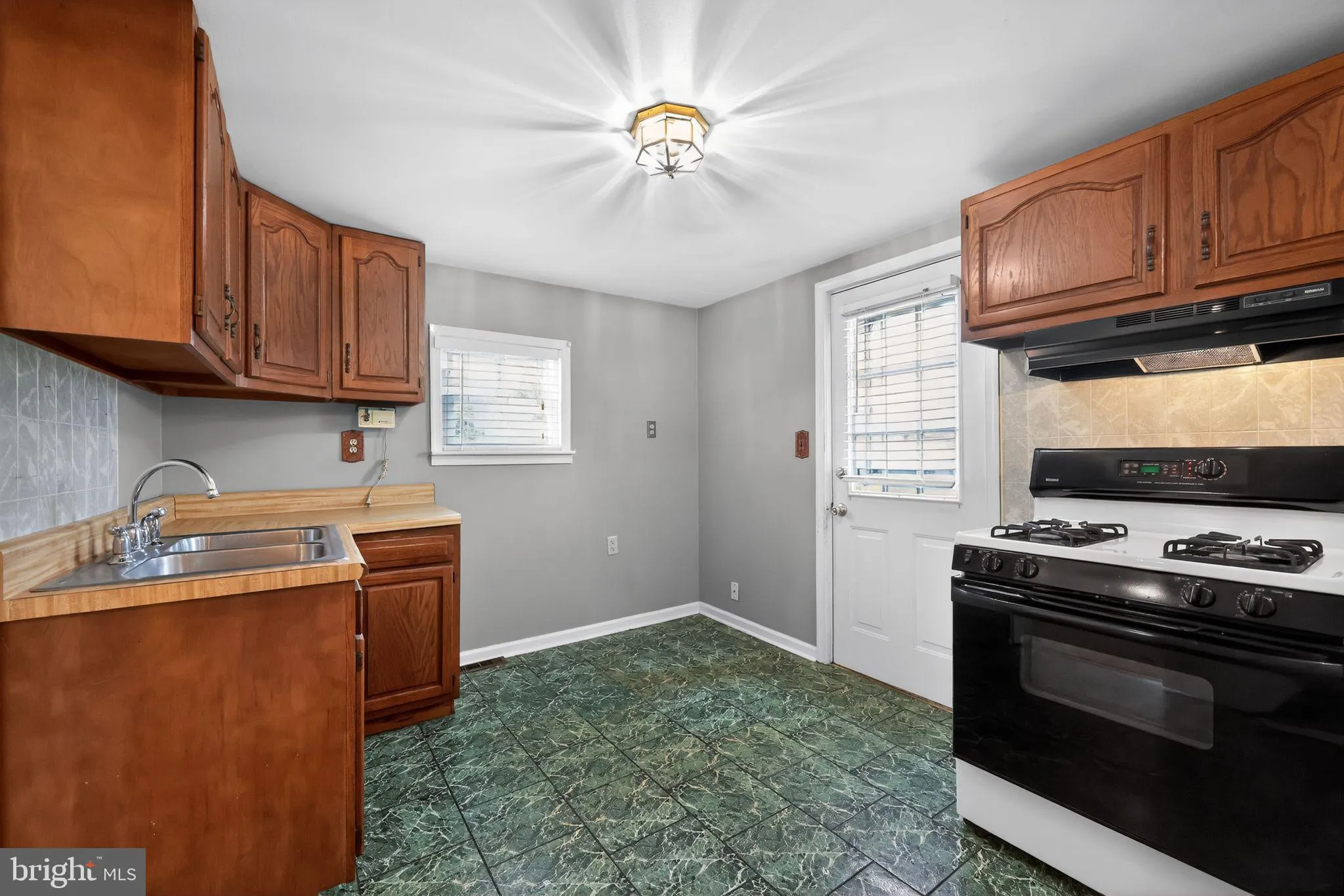 Additional image 49 of 202 Minquadale Boulevard, New Castle, DE 19720