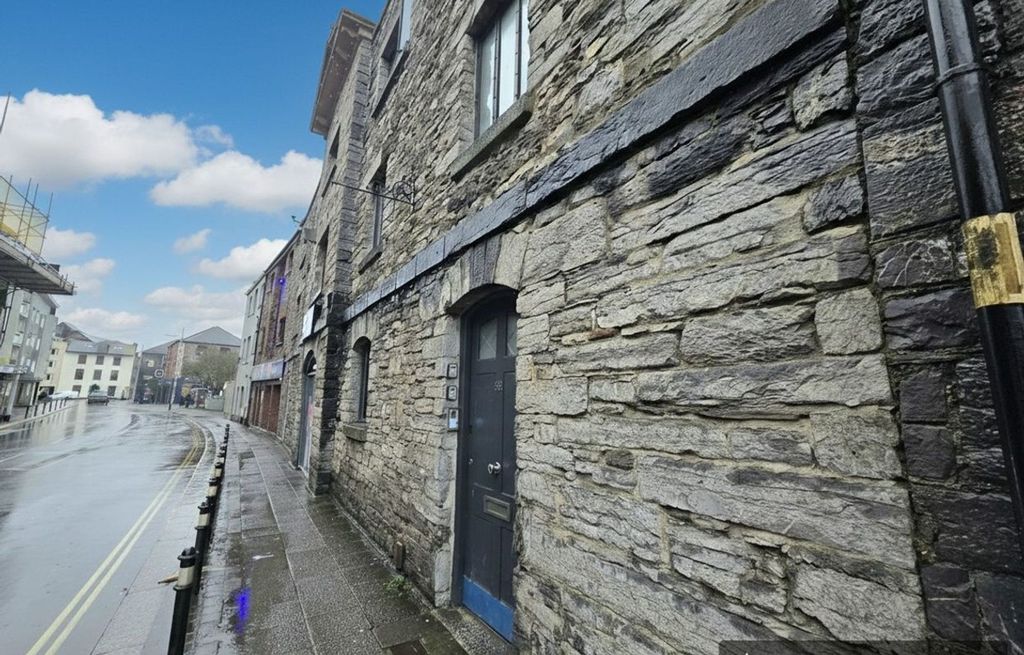 2 bed flat to rentVauxhall Street, Plymouth PL4
