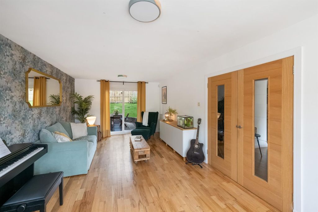 Additional image 5 of 4 bed detached house for sale6 Ashley Avenue, Dollar FK14