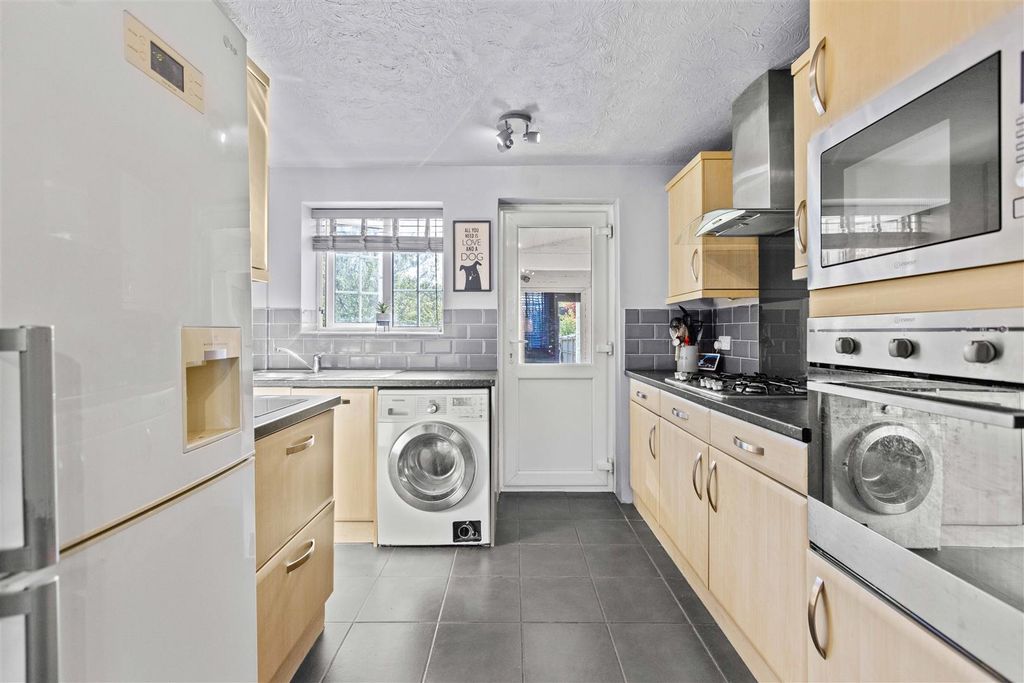 Additional image 3 of 3 bed terraced house for saleCarroll Crescent, Ascot SL5