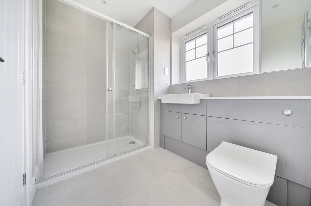 Additional image 14 of 4 bed detached house for saleHackney Way, Mortimer Common, Reading, Berkshire RG7