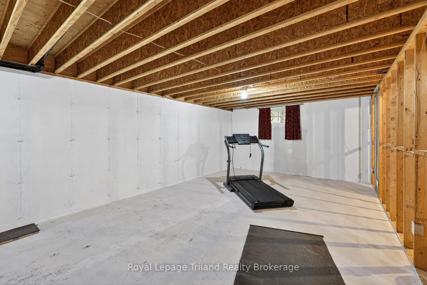 Additional image 11 of 928 Lorene Street 12