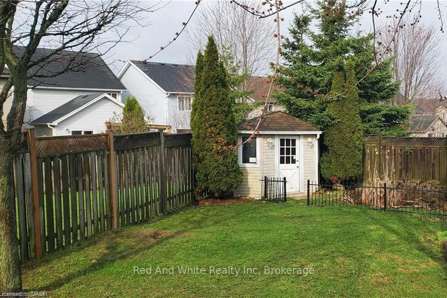 Additional image 3 of 725 Paris Boulevard