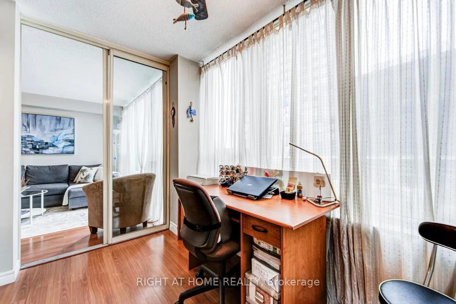 Additional image 4 of 330 Rathburn Road 306