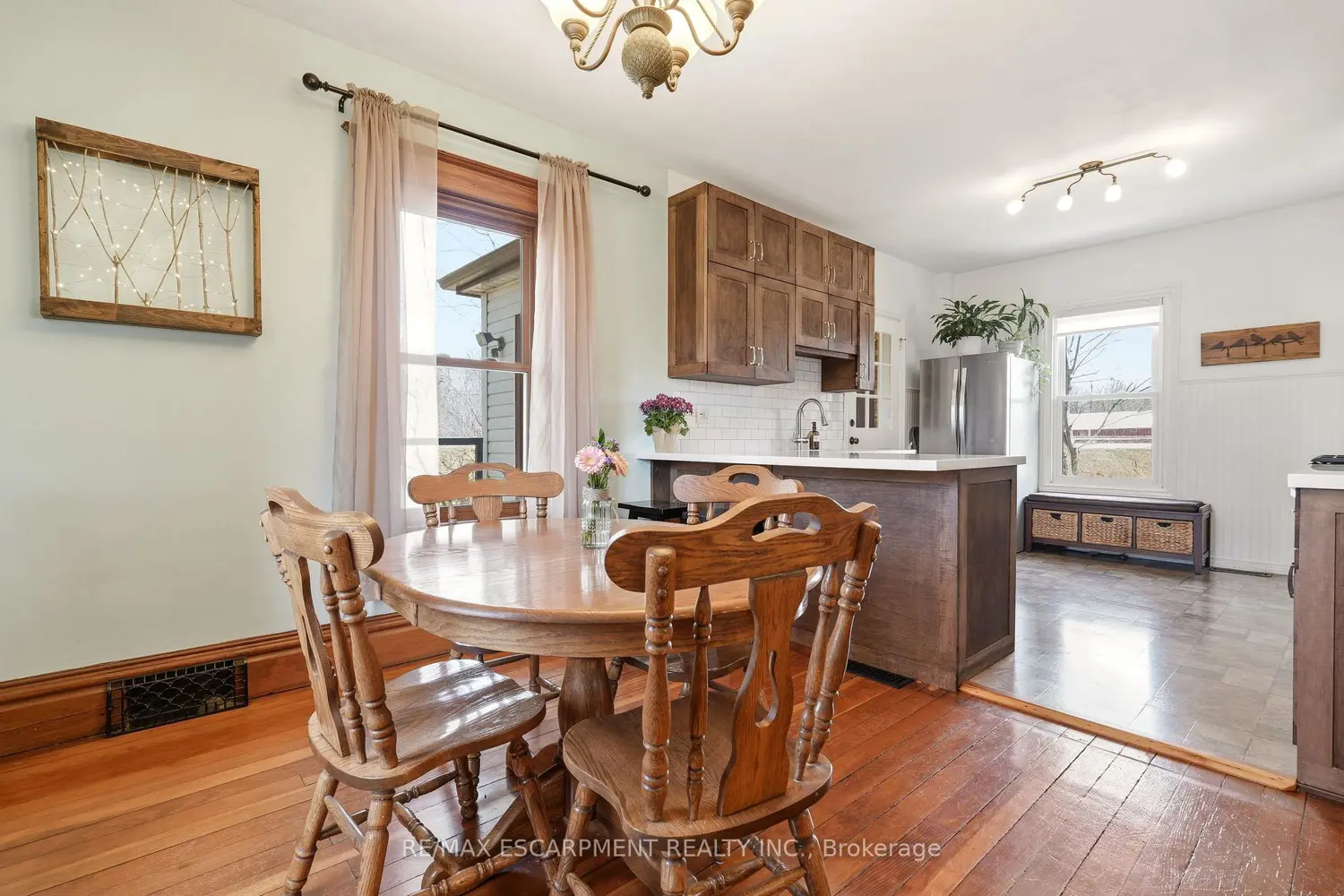Additional image 10 of 2090 Haldibrook Road