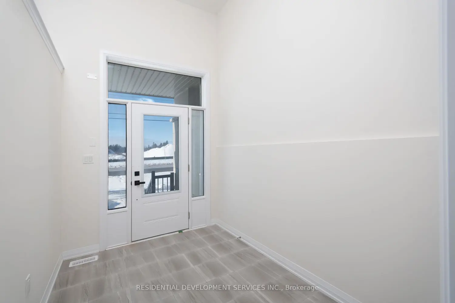 Additional image 12 of 11411 Leslie Street