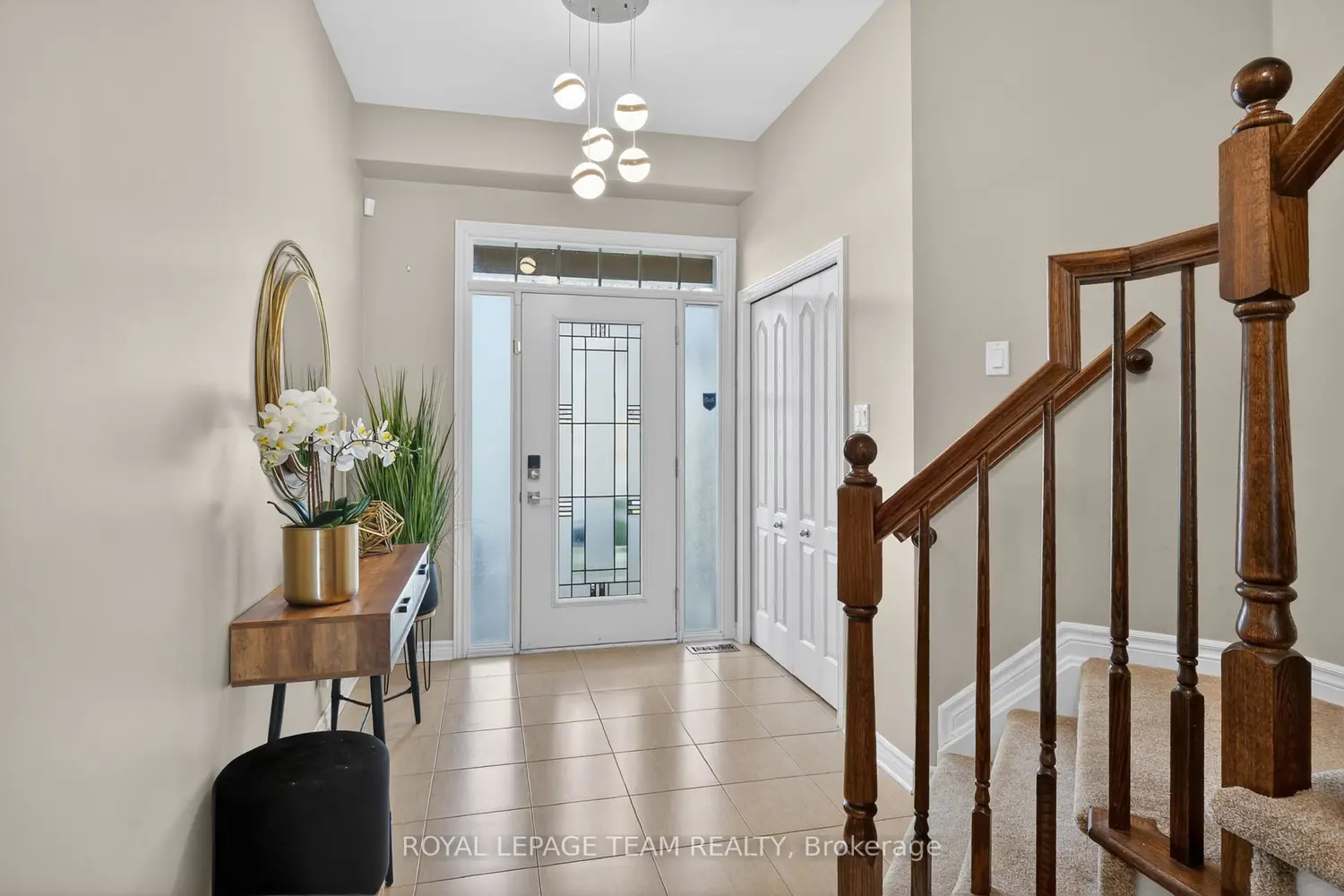 860 White Alder Avenue photo 3