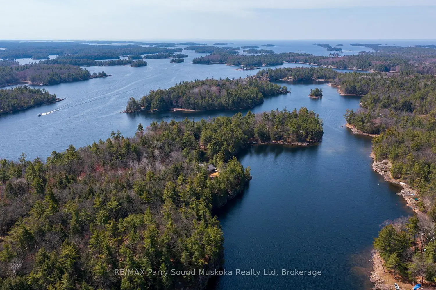 Additional image 5 of 4 B690 Island