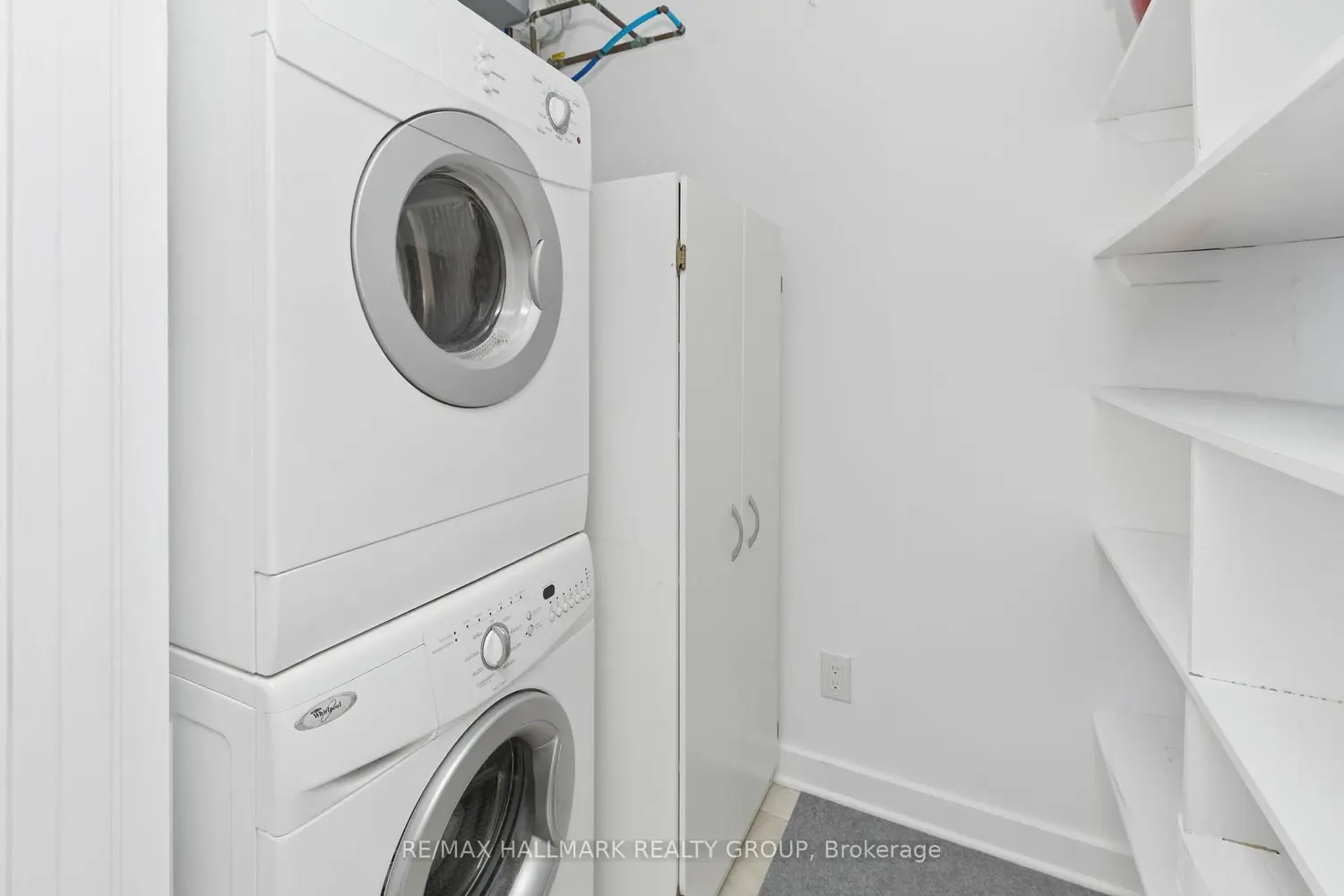 310 Centrum Boulevard 206 photo 4