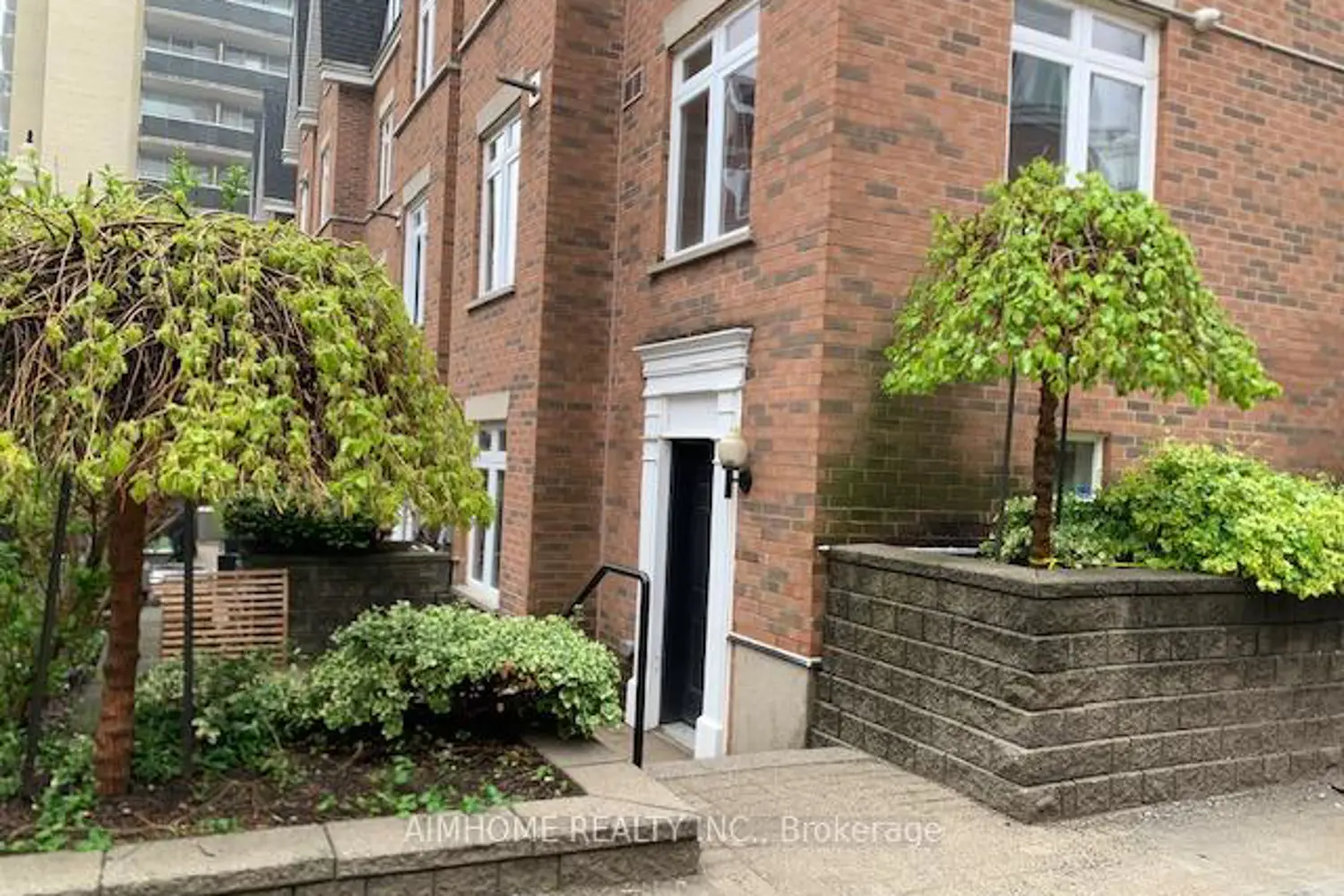 Additional image 2 of 100 Redpath Avenue 1