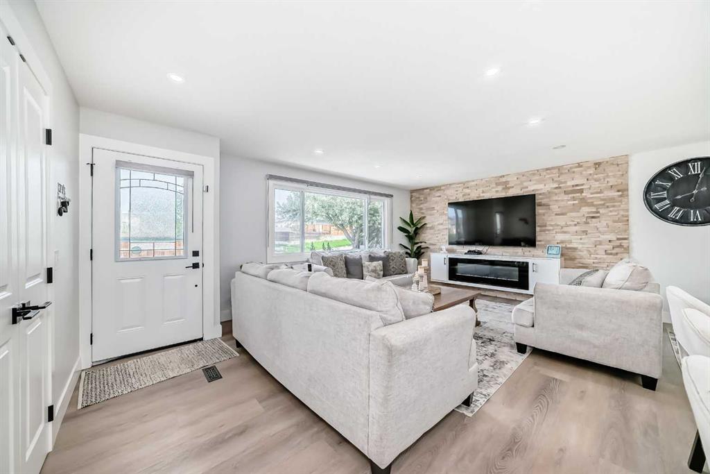 Additional image 6 of 12 Rundleson Way NE, Calgary, AB, T1Y 3N6