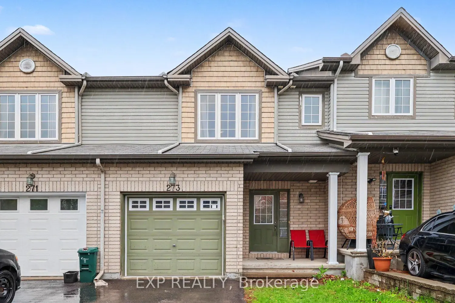 273 Rolling Meadow Crescent