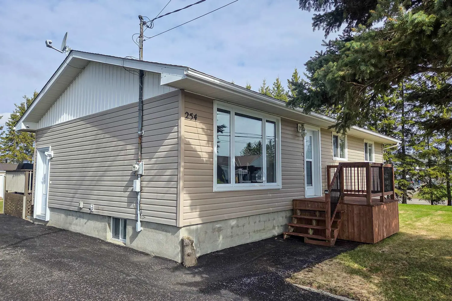 Additional image 2 of 254 Laurette Street