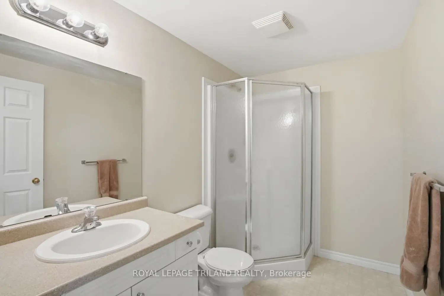 Additional image 16 of 18 Cadeau Terrace 43