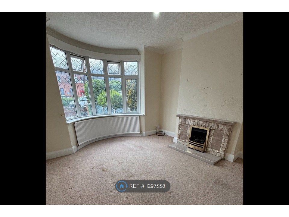 Additional image 3 of 3 bed semi-detached house to rentCliff Gardens, Scunthorpe DN15