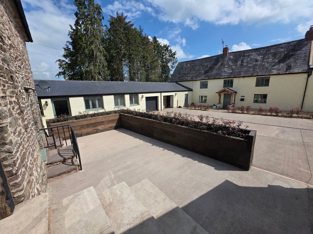 Additional image 25 of 3 bed barn conversion to rentElms Lane, Llantilio Pertholey, Abergavenny NP7