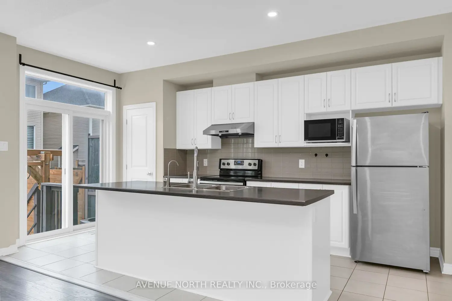 Additional image 12 of 940 Kilbirnie Drive