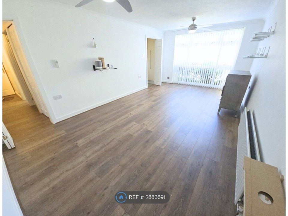 Additional image 7 of 3 bed flat to rentNew St, Horsham RH13