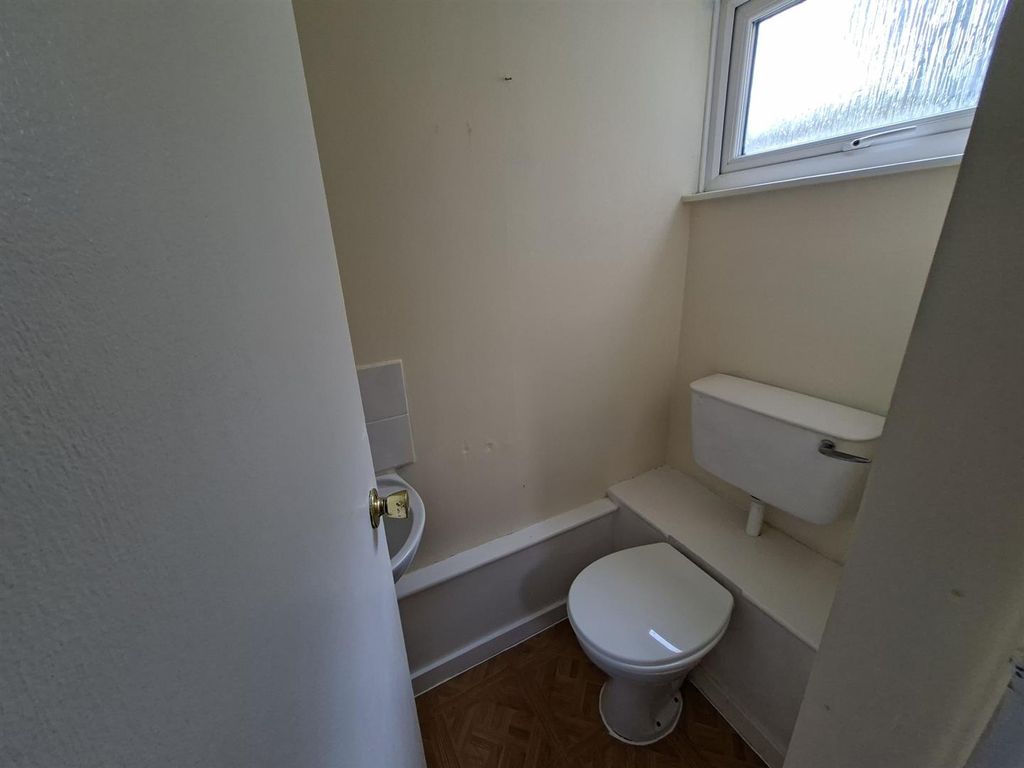 Additional image 11 of 3 bed terraced house to rentBenland, Bretton, Peterborough PE3