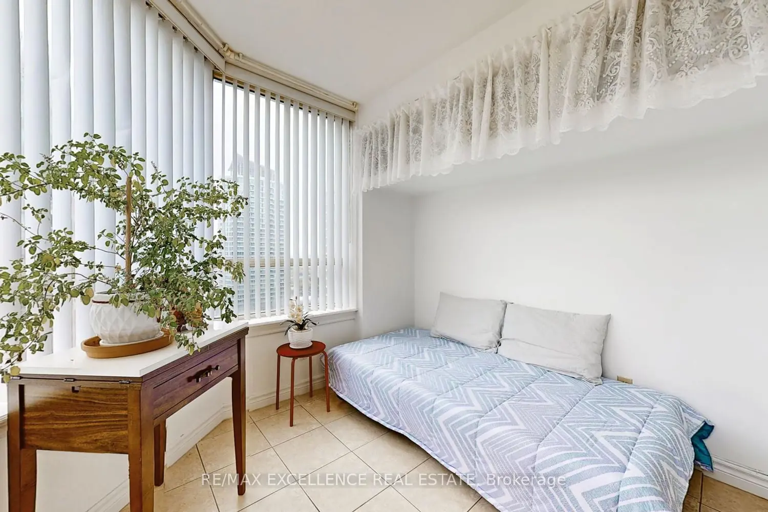 Additional image 9 of 3605 Kariya Drive 1504