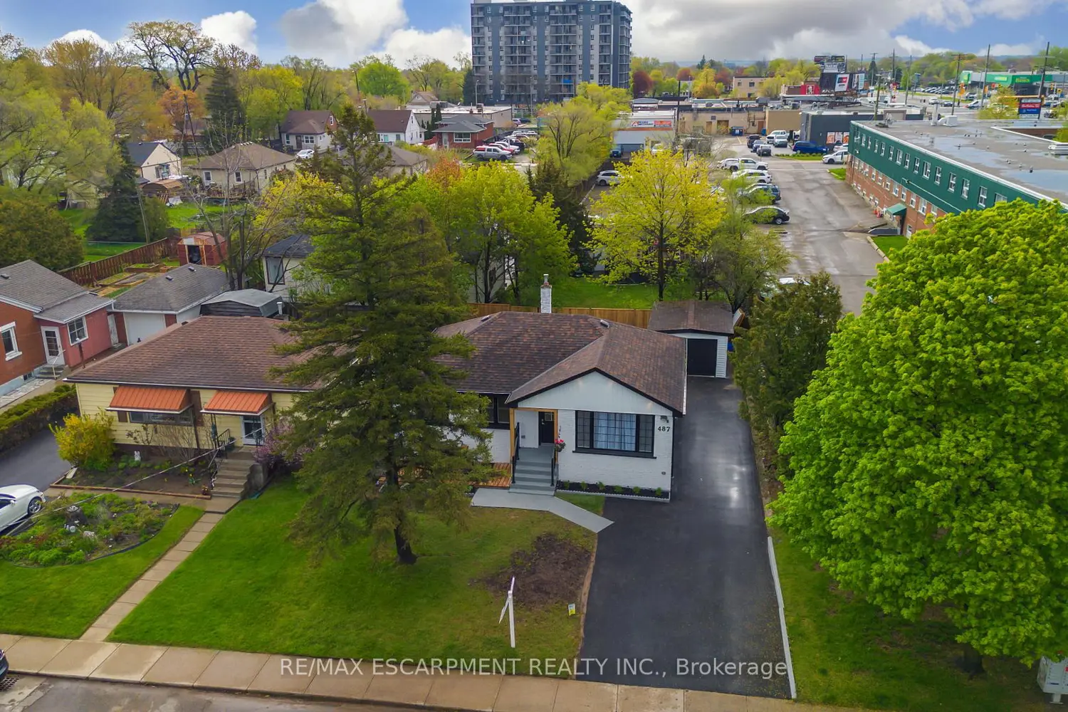 Additional image 19 of 487 East 37Th Street