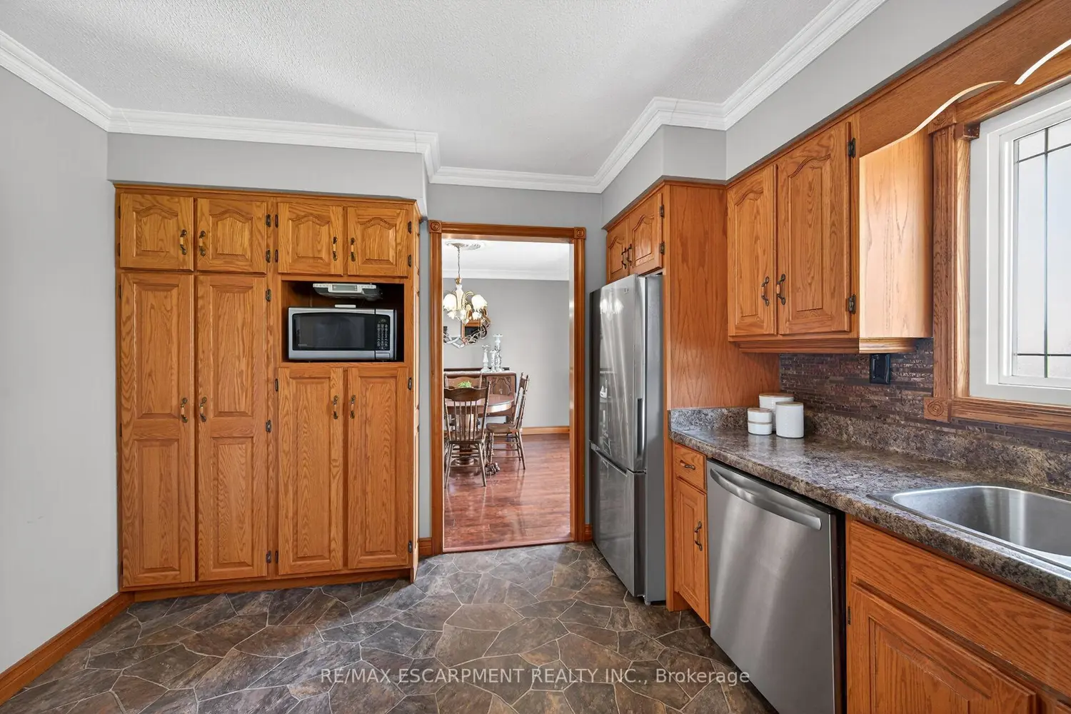 2785 Lakeshore Road photo 5