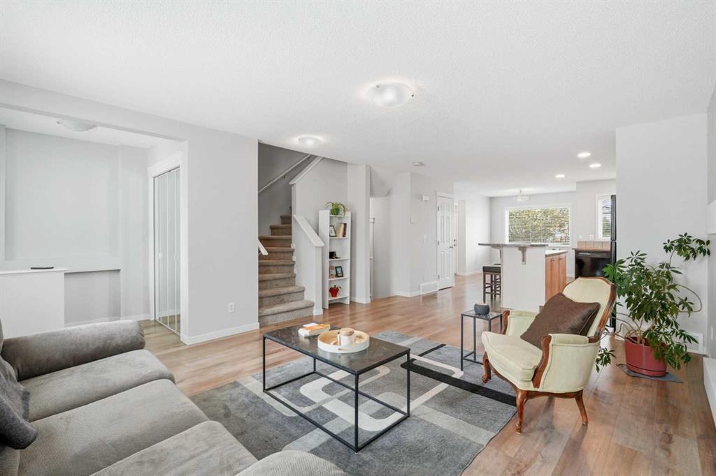 Additional image 4 of 29 Copperfield Heath SE, Calgary, AB, T2Z 4V2
