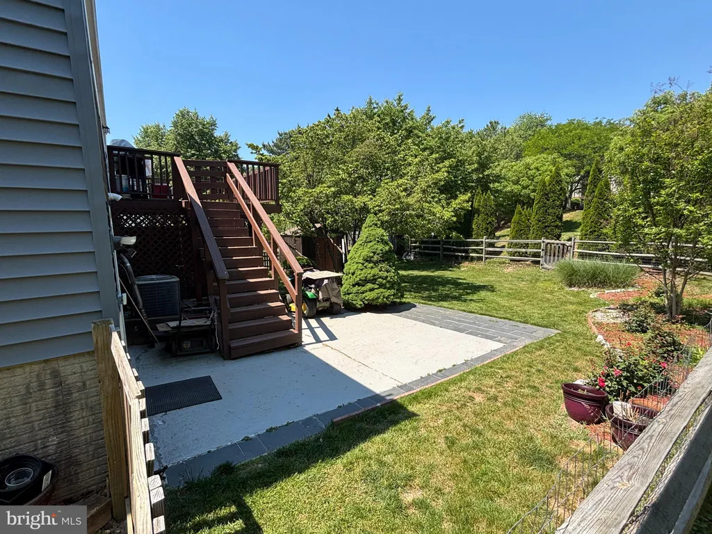 Additional image 2 of 25936 Largo Court, Damascus, MD 20872