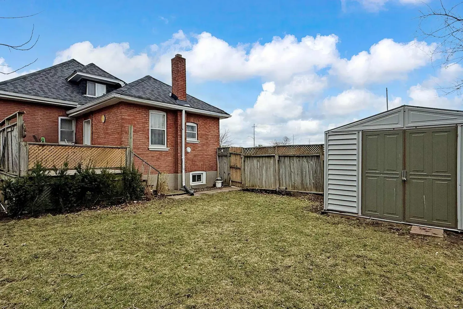 Additional image 15 of 674 Colborne Street