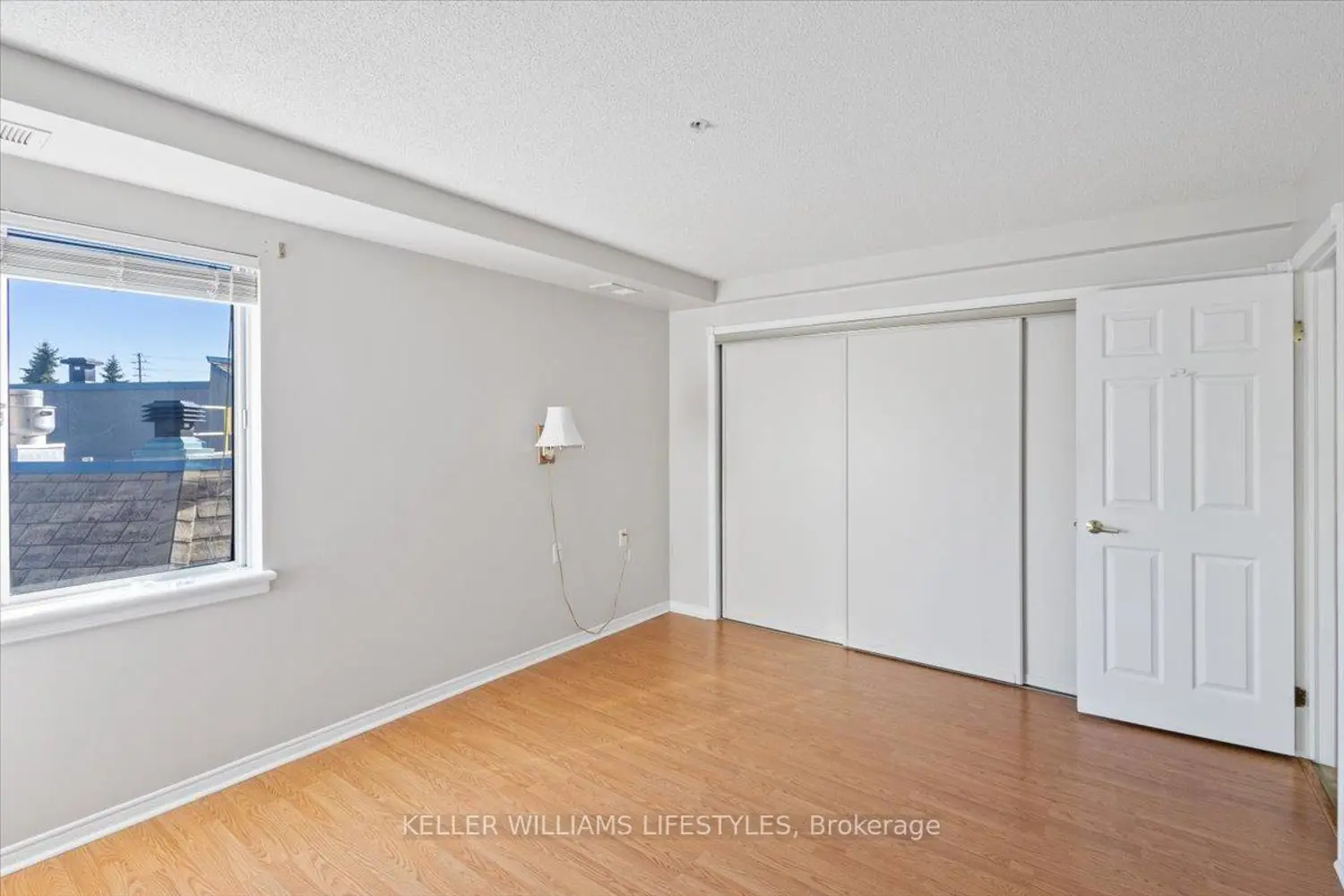 Additional image 13 of 511 Gainsborough Road 215