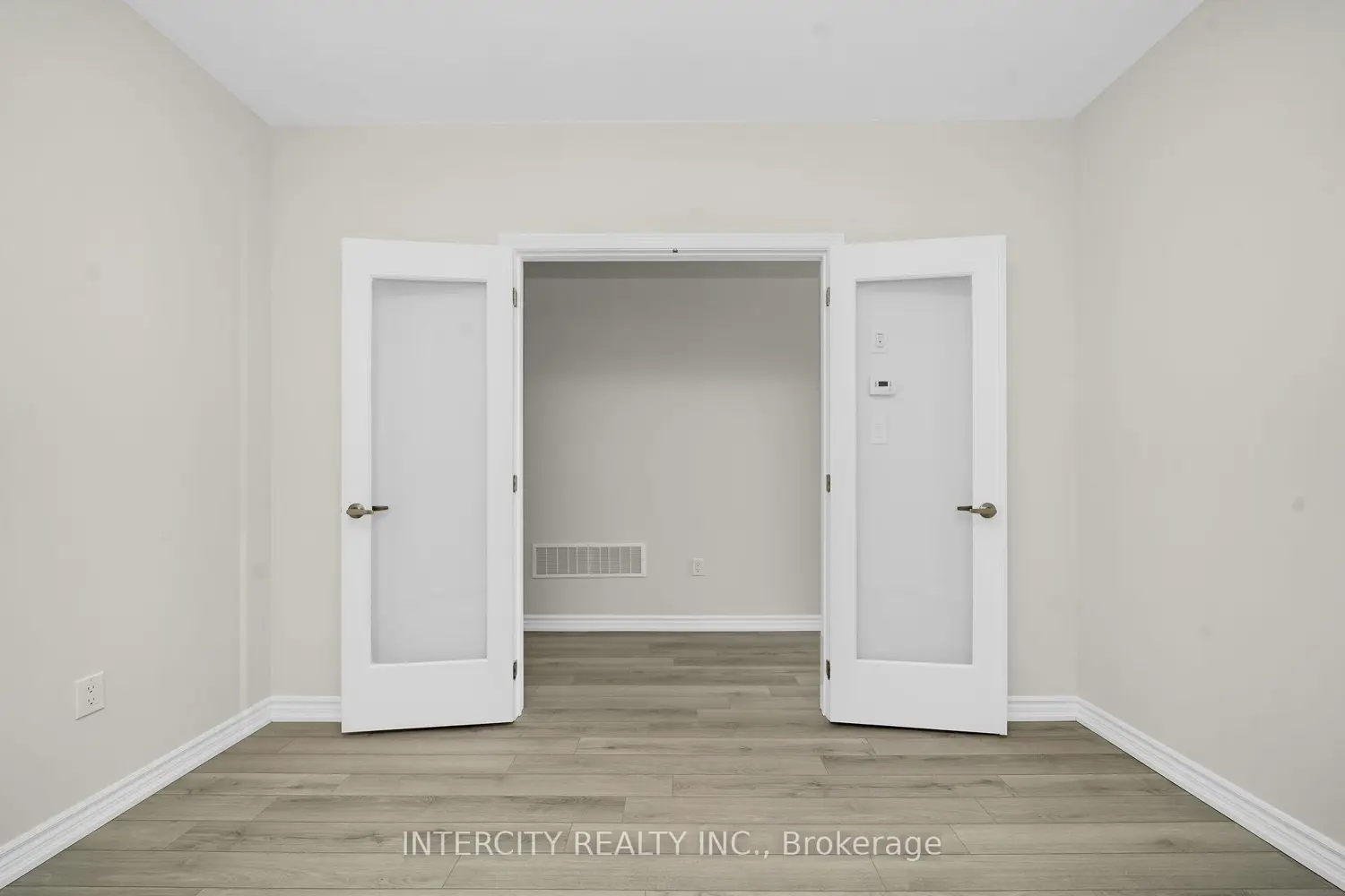 Additional image 15 of 74 Molozzi Street