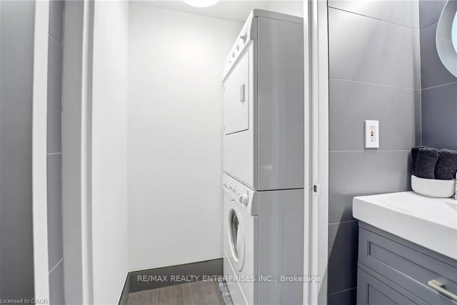Additional image 13 of 1500 Grazia Court 208