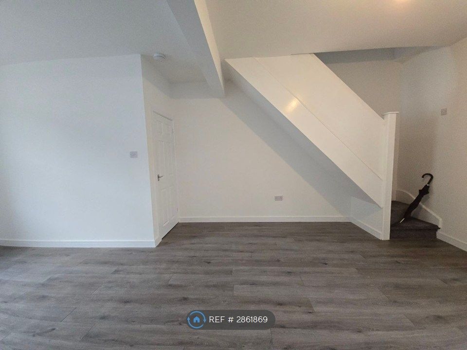 Additional image 3 of 3 bed terraced house to rentWitham Street, Newport NP19