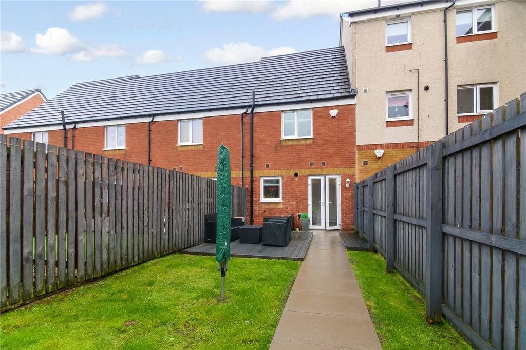 Additional image 12 of 3 bed terraced house for saleCrunes Way, Greenock, Inverclyde PA15