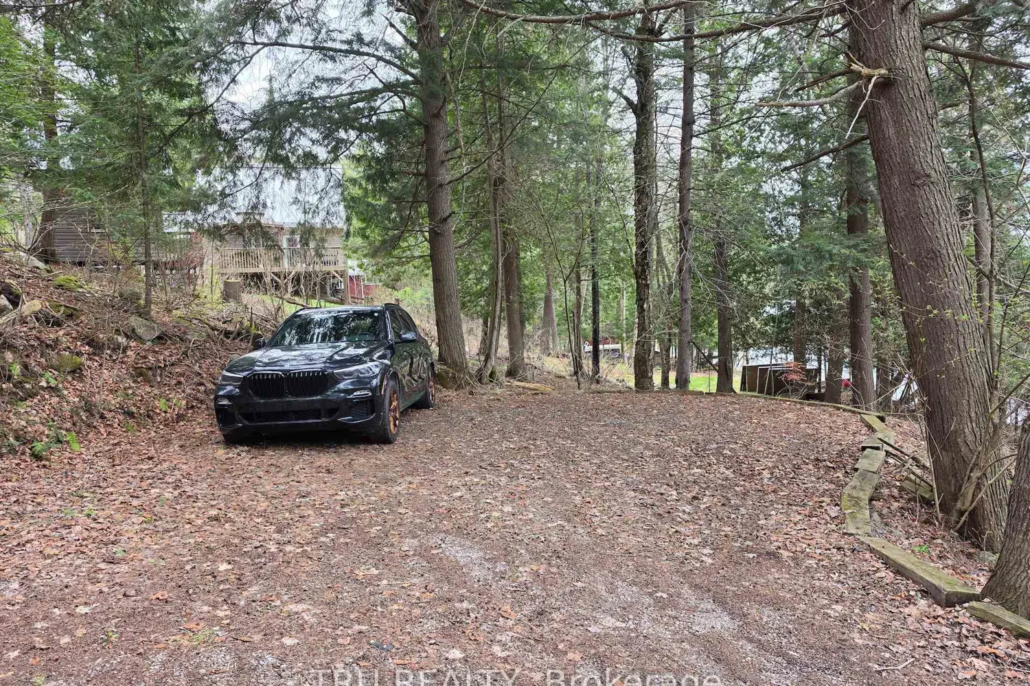 Additional image 18 of 952 Siberia Road