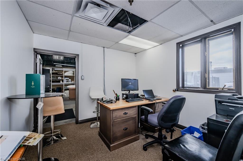Additional image 6 of 25 Northfield Drive W, Waterloo, ON, N2L 4E6