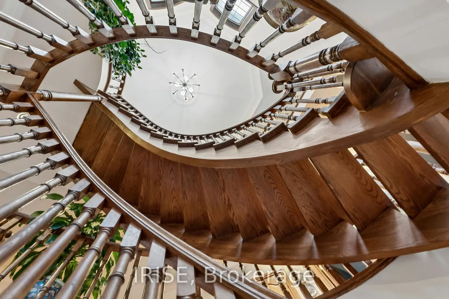 Additional image 9 of 1827 Chesbro Court