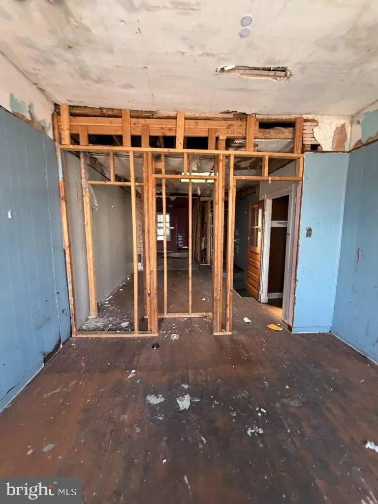 Additional image 85 of 2529-2531 E Monument Street, Baltimore, MD 21205
