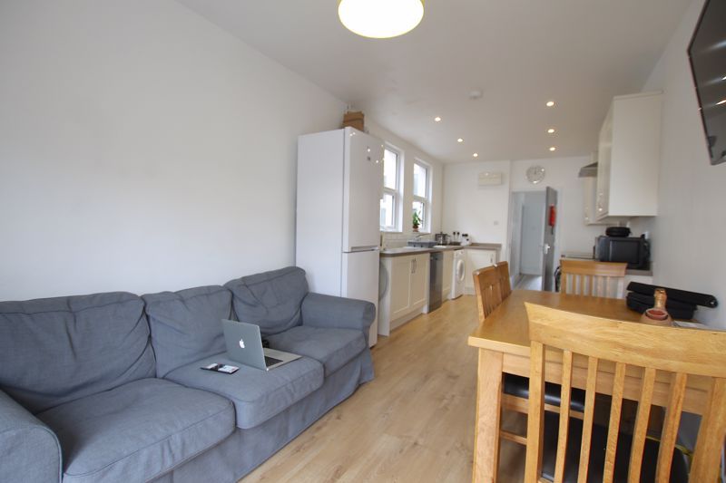 Additional image 2 of 5 bed terraced house to rentNewfoundland Road, Cardiff CF14