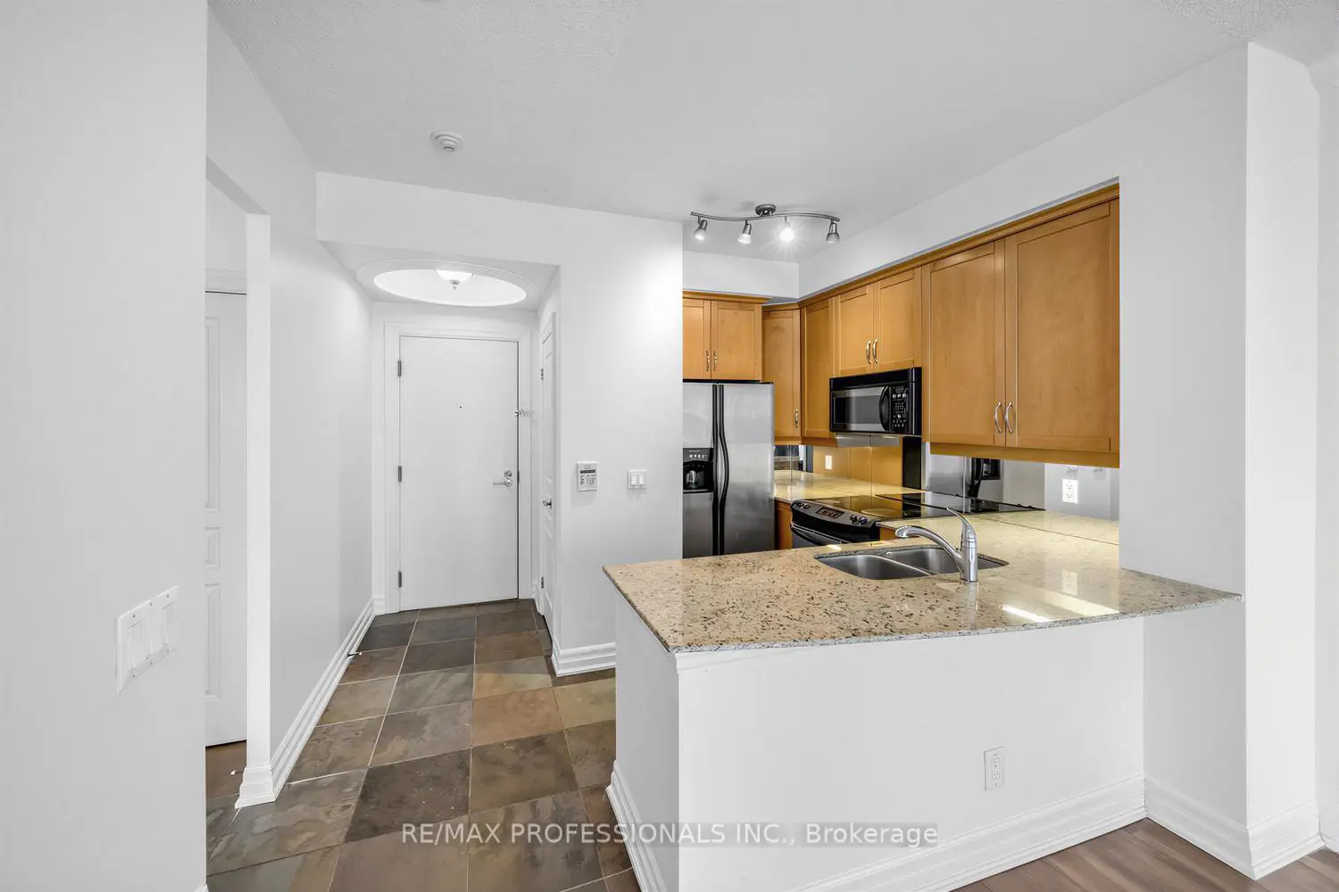 2087 Lake Shore Boulevard 1202