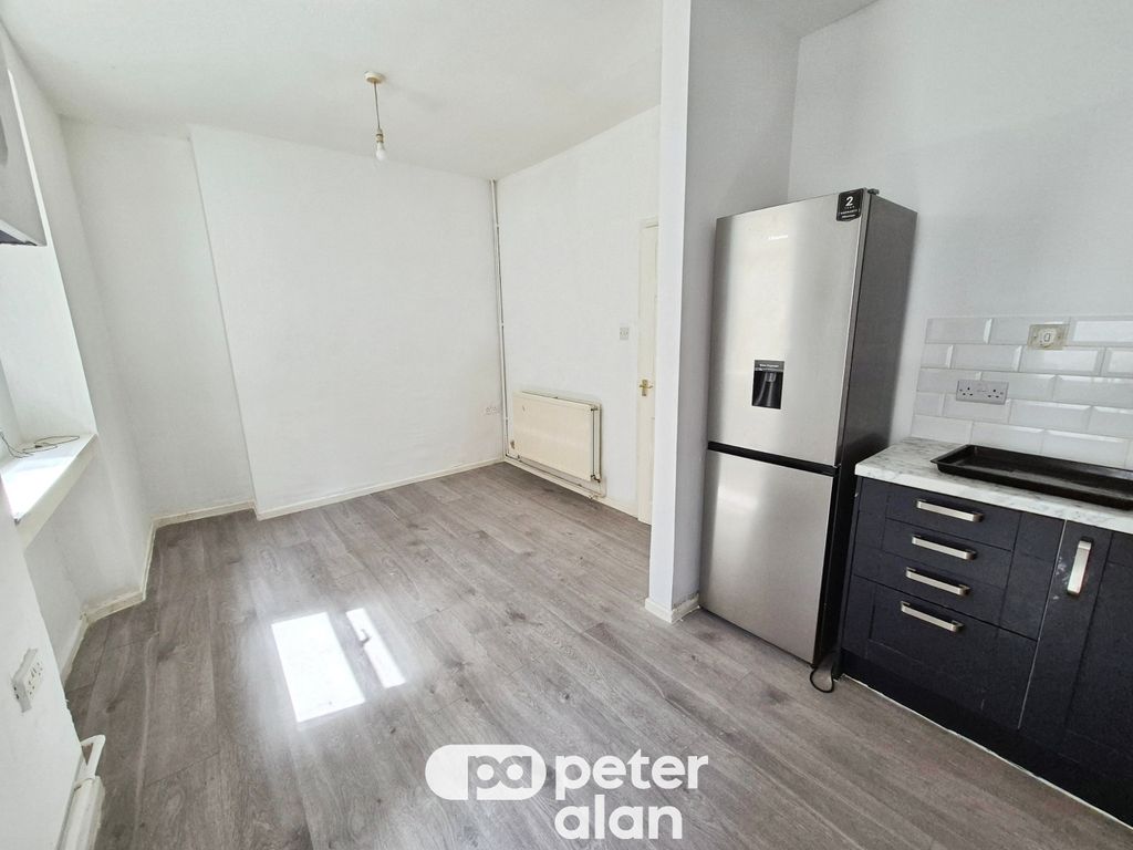 Additional image 5 of 3 bed end terrace house to rentPowells Place, Newport NP20