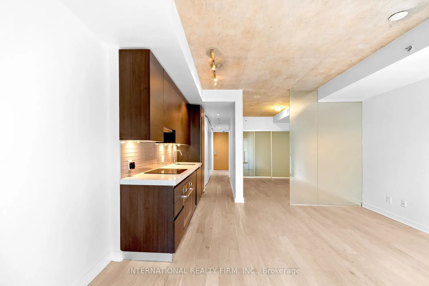 Additional image 8 of 629 King Street 313