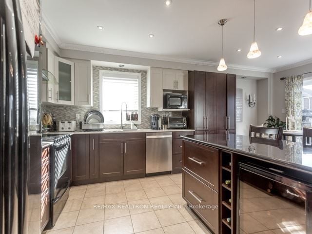 Additional image 6 of 55 Belfountain Drive, Whitby, ON, L1R 0C4