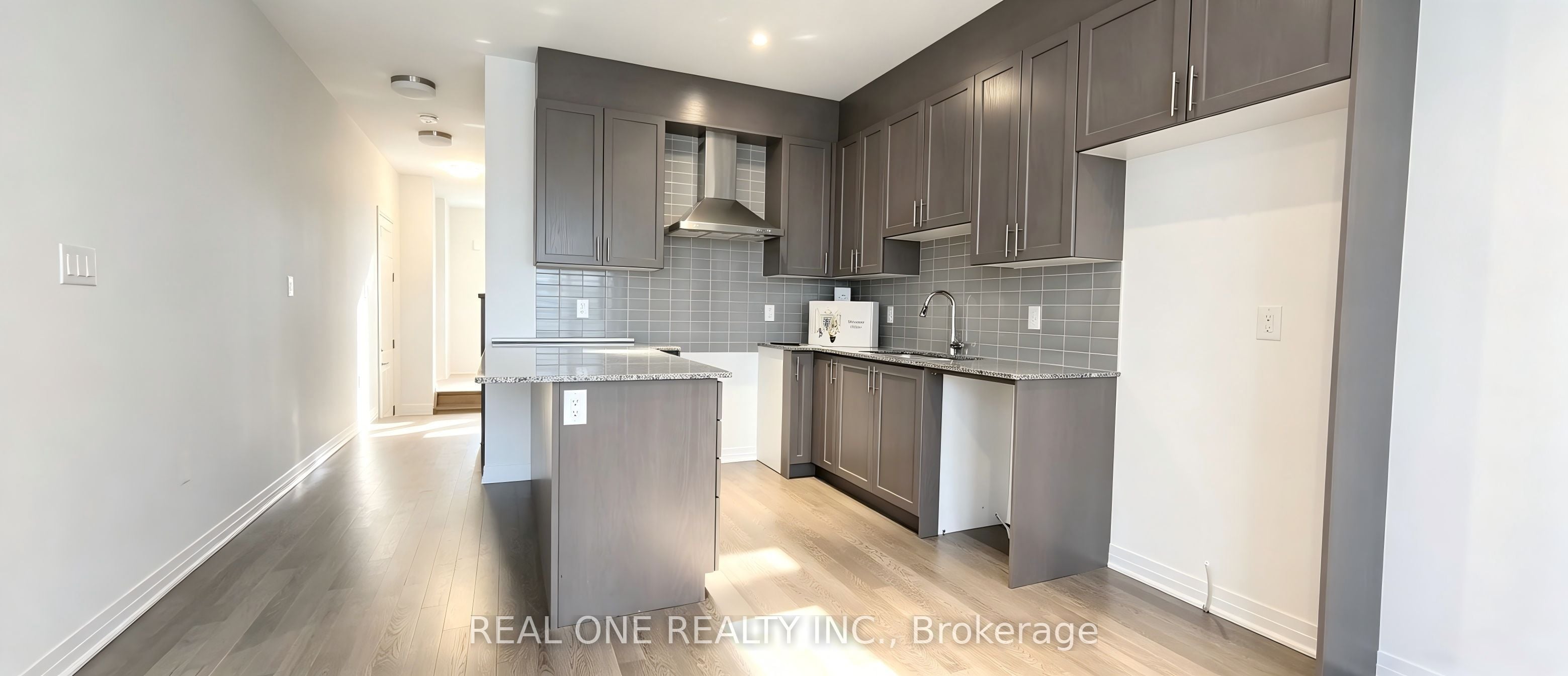 Additional image 2 of 3214 Crystal Drive, Oakville, ON, L6M 5S8