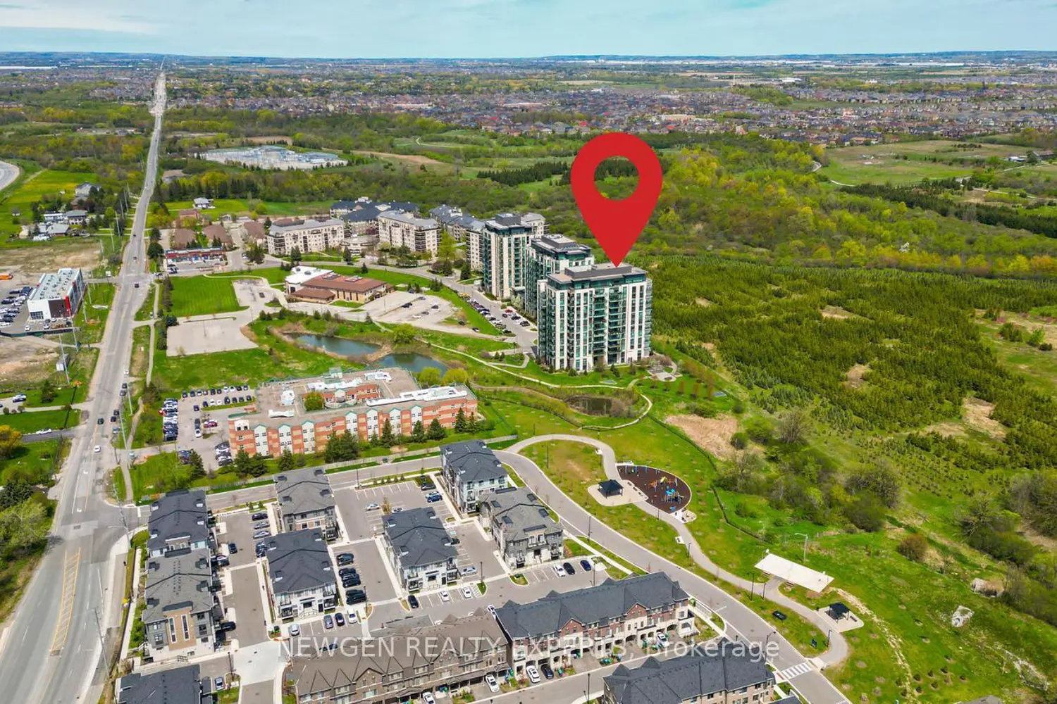 Additional image 17 of 65 Yorkland Boulevard 808