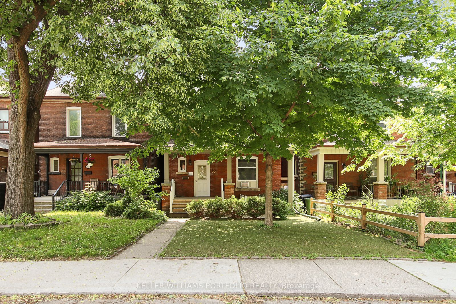 #2 (Ground)-35 Humberside Avenue, Toronto, ON, M6P 1J6