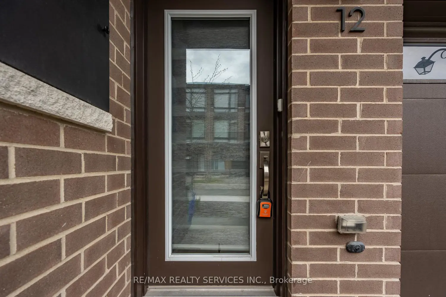 Additional image 5 of 270 Melvin Avenue 12
