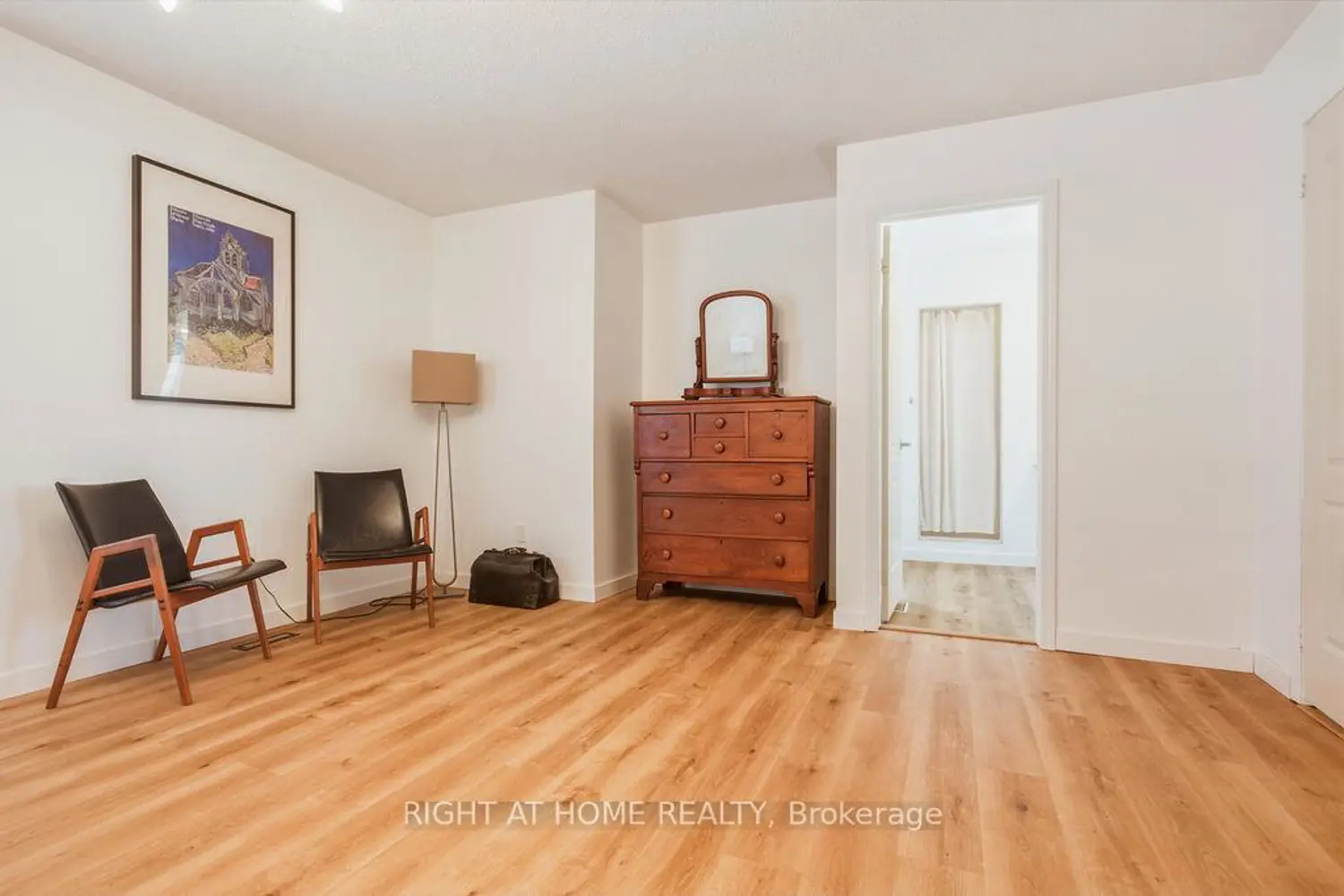Additional image 16 of 5914 Blue Spruce Avenue