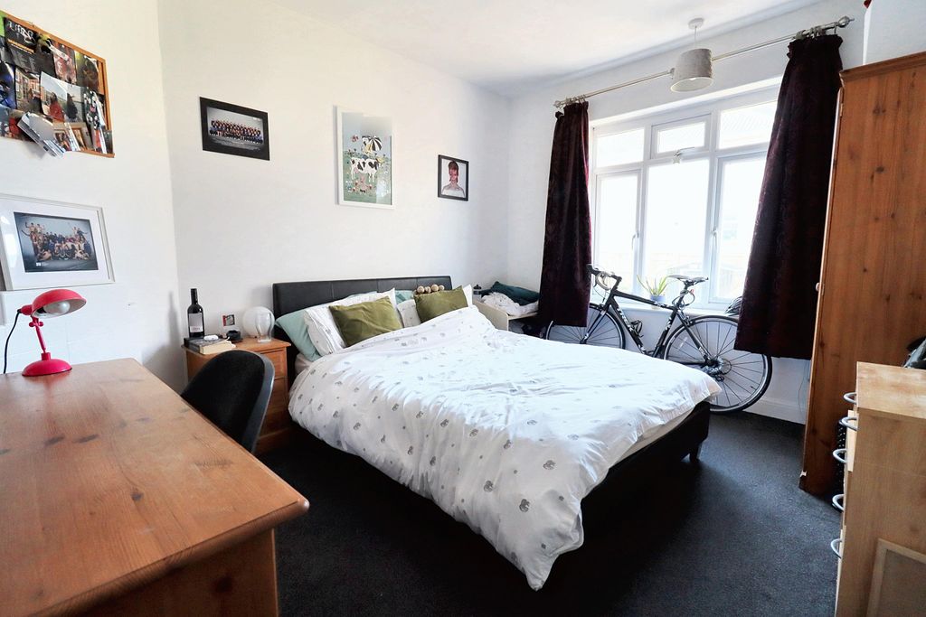 Additional image 7 of 5 bed semi-detached house to rentIvy Avenue, Bath BA2